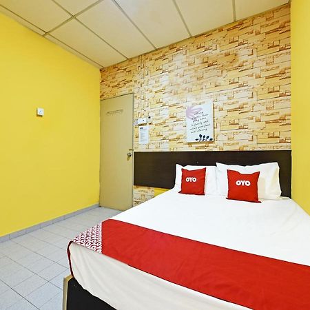 Oyo 90363 Nyamanya Inn Kuantan Eksteriør bilde