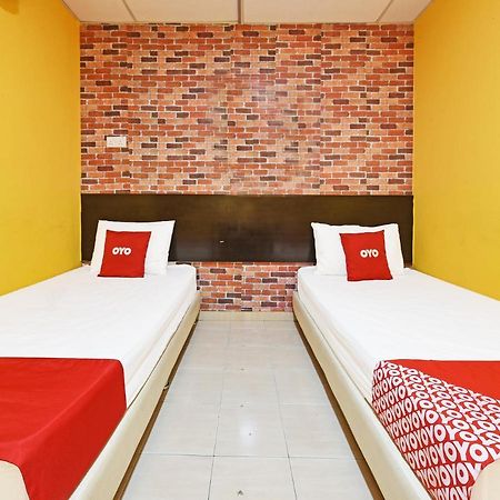 Oyo 90363 Nyamanya Inn Kuantan Eksteriør bilde