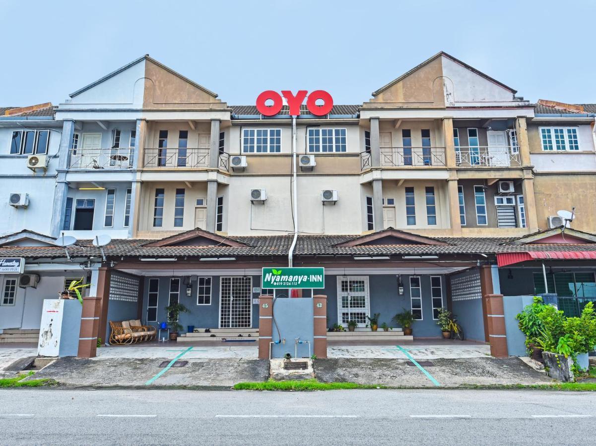 Oyo 90363 Nyamanya Inn Kuantan Eksteriør bilde