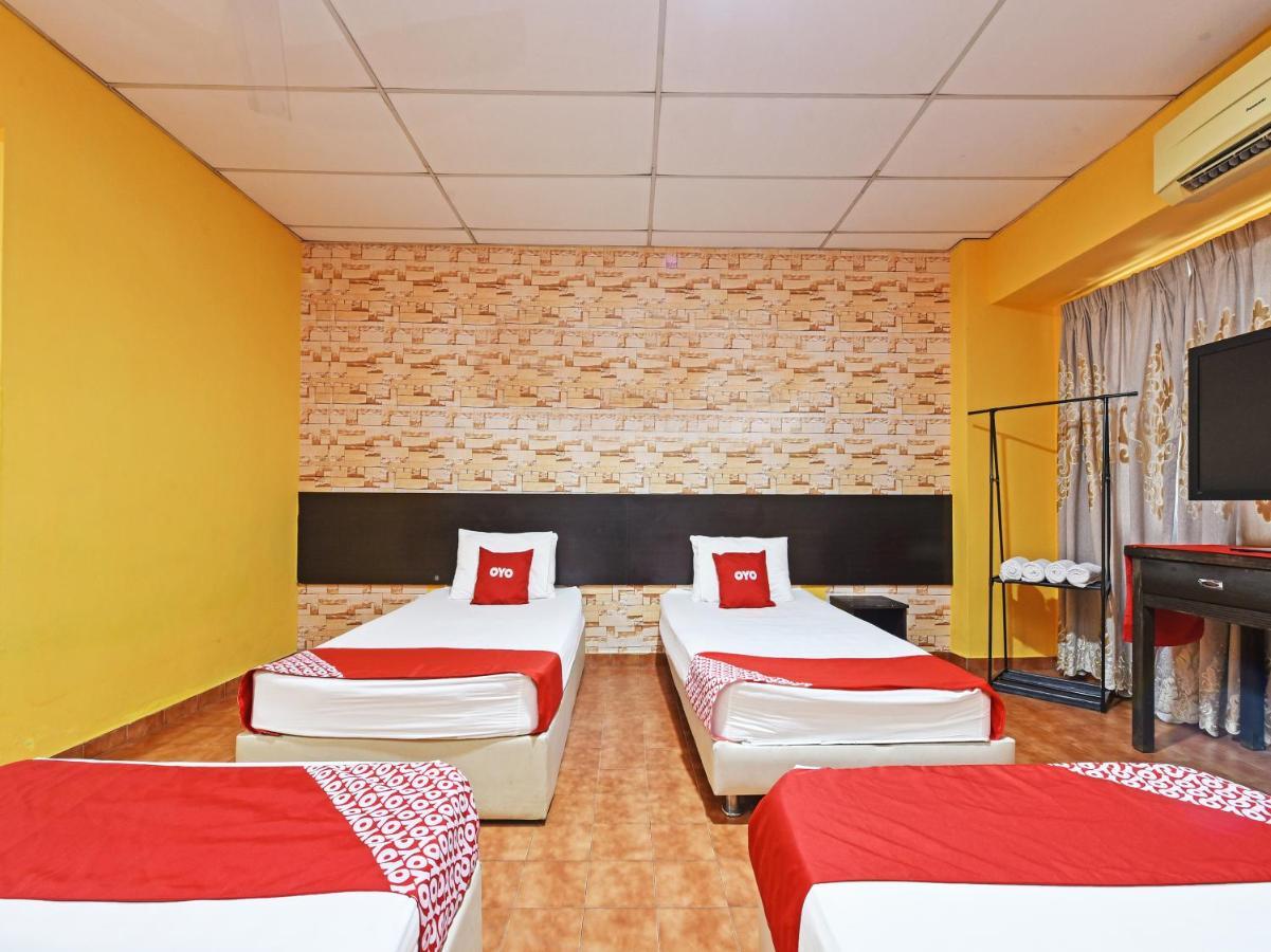 Oyo 90363 Nyamanya Inn Kuantan Eksteriør bilde