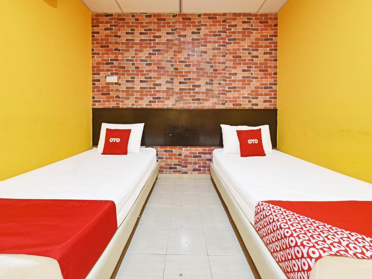 Oyo 90363 Nyamanya Inn Kuantan Eksteriør bilde